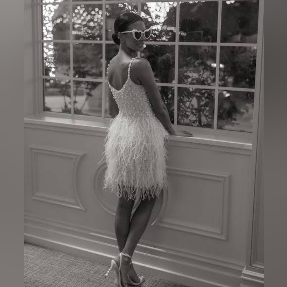 Nadine Merabi Carrie White Beaded Feather Cocktail Dress Size 12/XL - Picture 16 of 16